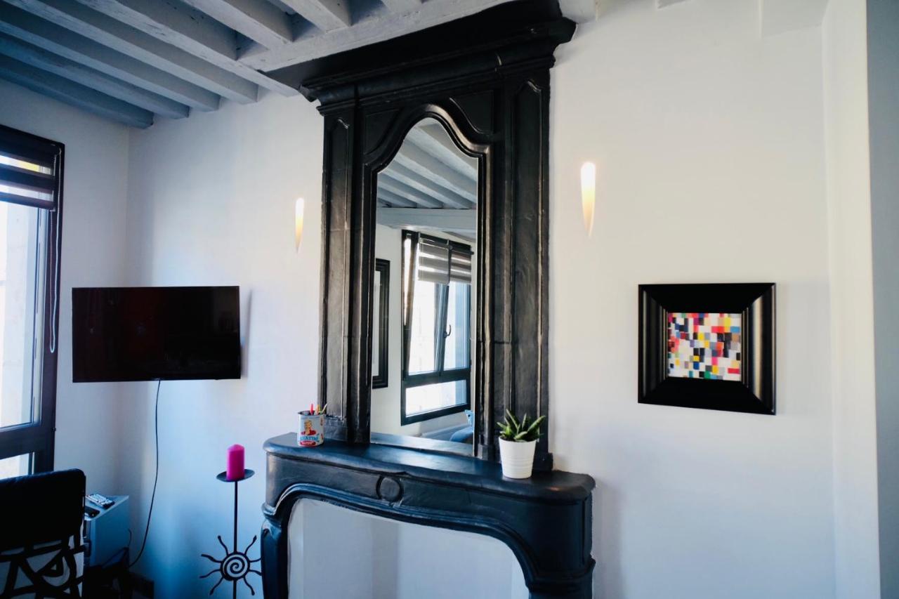 Ferienwohnung Le Perroquet Fringant, Rue Pietonne Et Quartier Historique Caen Exterior foto